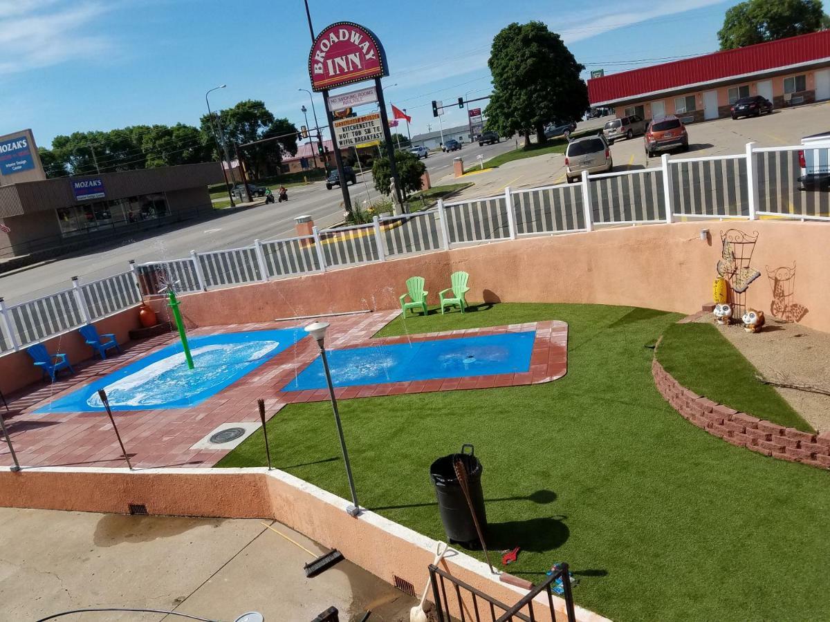 扬克顿百老汇酒店 Yankton 外观 照片